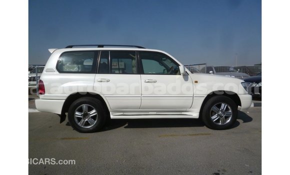 Buy Import Toyota Land Cruiser White Car in Import - Dubai in Barbados Buy Import Toyota Land Cruiser White Car in Import - Dubai in Barbados