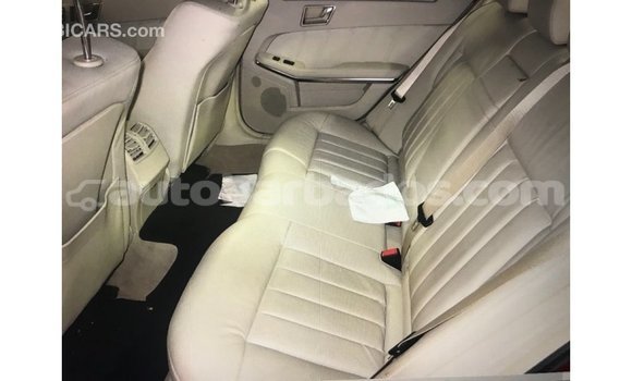 Buy Import Mercedes-Benz 190 (W201) Other Car in Import - Dubai in Barbados Buy Import Mercedes-Benz 190 (W201) Other Car in Import - Dubai in Barbados