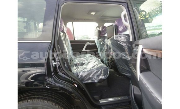 Buy Import Toyota Land Cruiser Black Car in Import - Dubai in Barbados Buy Import Toyota Land Cruiser Black Car in Import - Dubai in Barbados