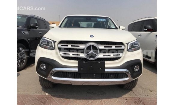 Buy Import Mercedes-Benz 250 White Car in Import - Dubai in Barbados Buy Import Mercedes-Benz 250 White Car in Import - Dubai in Barbados