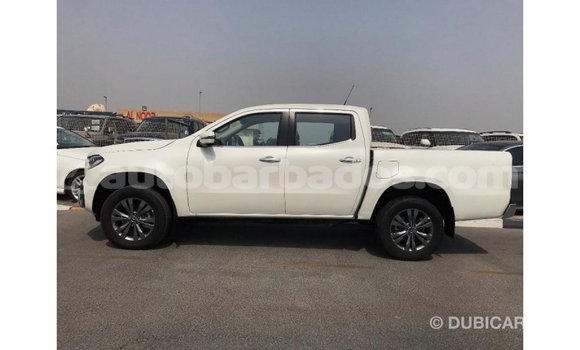 Buy Import Mercedes-Benz 250 White Car in Import - Dubai in Barbados Buy Import Mercedes-Benz 250 White Car in Import - Dubai in Barbados