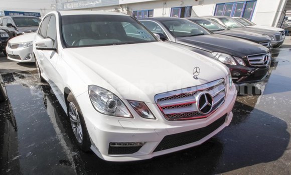 Buy Import Mercedes-Benz 200 White Car in Import - Dubai in Barbados Buy Import Mercedes-Benz 200 White Car in Import - Dubai in Barbados