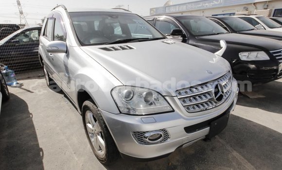 Buy Import Mercedes-Benz 190 (W201) Other Car in Import - Dubai in Barbados Buy Import Mercedes-Benz 190 (W201) Other Car in Import - Dubai in Barbados