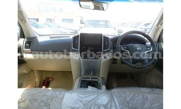 Buy Import Toyota Land Cruiser White Car in Import - Dubai in Barbados Buy Import Toyota Land Cruiser White Car in Import - Dubai in Barbados