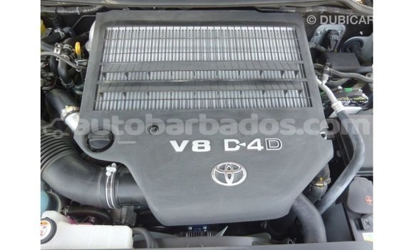 Buy Import Toyota Land Cruiser White Car in Import - Dubai in Barbados Buy Import Toyota Land Cruiser White Car in Import - Dubai in Barbados