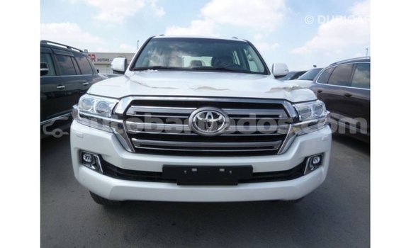 Buy Import Toyota Land Cruiser White Car in Import - Dubai in Barbados Buy Import Toyota Land Cruiser White Car in Import - Dubai in Barbados