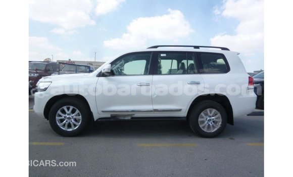 Buy Import Toyota Land Cruiser White Car in Import - Dubai in Barbados Buy Import Toyota Land Cruiser White Car in Import - Dubai in Barbados