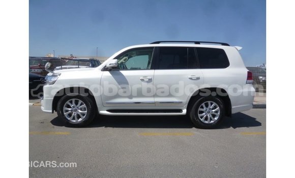 Buy Import Toyota Land Cruiser White Car in Import - Dubai in Barbados Buy Import Toyota Land Cruiser White Car in Import - Dubai in Barbados