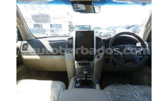 Buy Import Toyota Land Cruiser White Car in Import - Dubai in Barbados Buy Import Toyota Land Cruiser White Car in Import - Dubai in Barbados