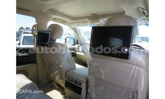 Buy Import Toyota Land Cruiser White Car in Import - Dubai in Barbados Buy Import Toyota Land Cruiser White Car in Import - Dubai in Barbados