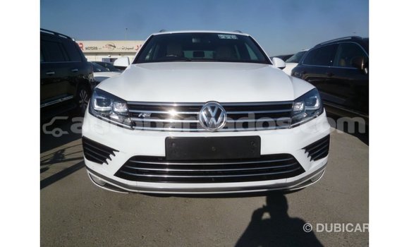 Buy Import Volkswagen Touareg White Car in Import - Dubai in Barbados Buy Import Volkswagen Touareg White Car in Import - Dubai in Barbados