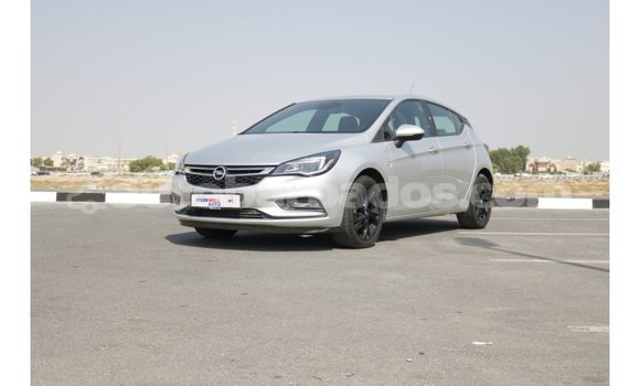 Buy Import Opel Astra White Car in Import - Dubai in Barbados