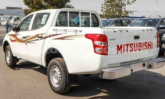 Buy Import Mitsubishi L200 White Car in Import - Dubai in Barbados Buy Import Mitsubishi L200 White Car in Import - Dubai in Barbados