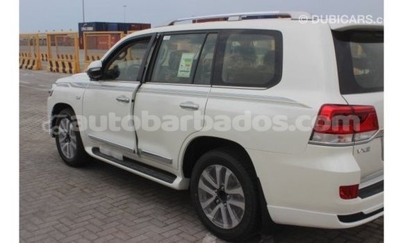 Buy Import Toyota Land Cruiser White Car in Import - Dubai in Barbados Buy Import Toyota Land Cruiser White Car in Import - Dubai in Barbados