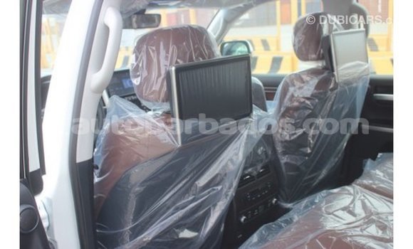 Buy Import Toyota Land Cruiser White Car in Import - Dubai in Barbados Buy Import Toyota Land Cruiser White Car in Import - Dubai in Barbados