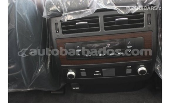 Buy Import Toyota Land Cruiser White Car in Import - Dubai in Barbados Buy Import Toyota Land Cruiser White Car in Import - Dubai in Barbados
