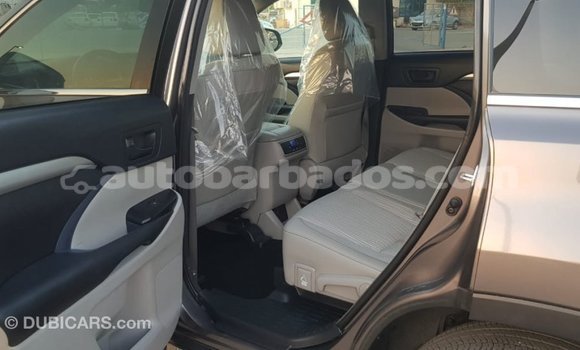 Buy Import Toyota Highlander Other Car in Import - Dubai in Barbados Buy Import Toyota Highlander Other Car in Import - Dubai in Barbados