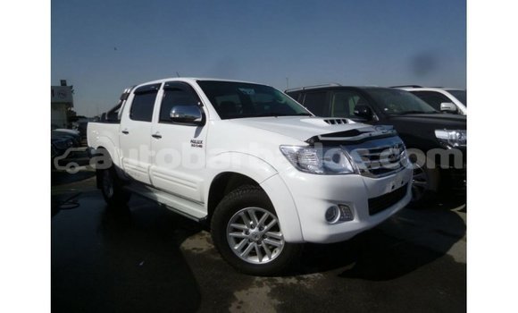 Buy Import Toyota Hilux White Car in Import - Dubai in Barbados Buy Import Toyota Hilux White Car in Import - Dubai in Barbados