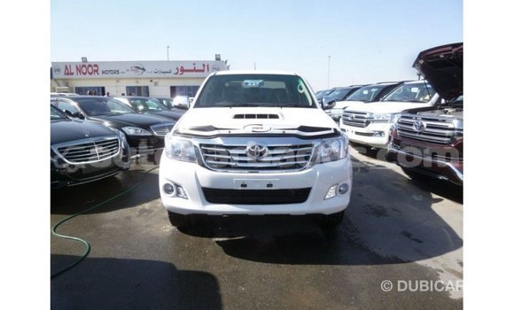 Buy Import Toyota Hilux White Car in Import - Dubai in Barbados Buy Import Toyota Hilux White Car in Import - Dubai in Barbados