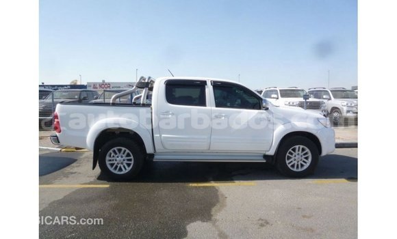 Buy Import Toyota Hilux White Car in Import - Dubai in Barbados Buy Import Toyota Hilux White Car in Import - Dubai in Barbados