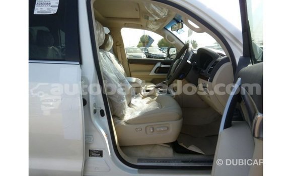 Buy Import Toyota Land Cruiser White Car in Import - Dubai in Barbados Buy Import Toyota Land Cruiser White Car in Import - Dubai in Barbados