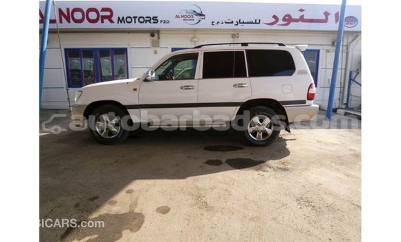 Buy Import Toyota Land Cruiser White Car in Import - Dubai in Barbados Buy Import Toyota Land Cruiser White Car in Import - Dubai in Barbados