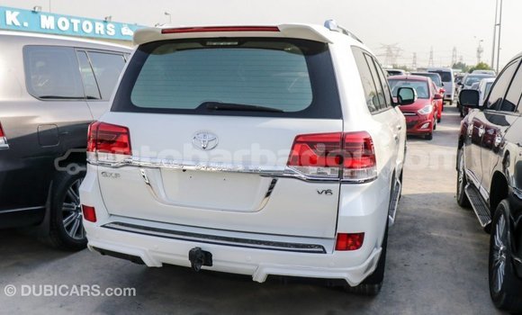 Buy Import Toyota Land Cruiser White Car in Import - Dubai in Barbados Buy Import Toyota Land Cruiser White Car in Import - Dubai in Barbados