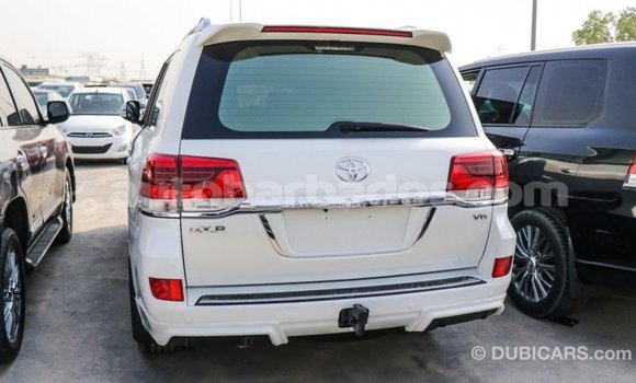 Buy Import Toyota Land Cruiser White Car in Import - Dubai in Barbados Buy Import Toyota Land Cruiser White Car in Import - Dubai in Barbados