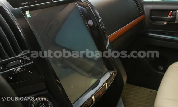 Buy Import Toyota Land Cruiser White Car in Import - Dubai in Barbados Buy Import Toyota Land Cruiser White Car in Import - Dubai in Barbados