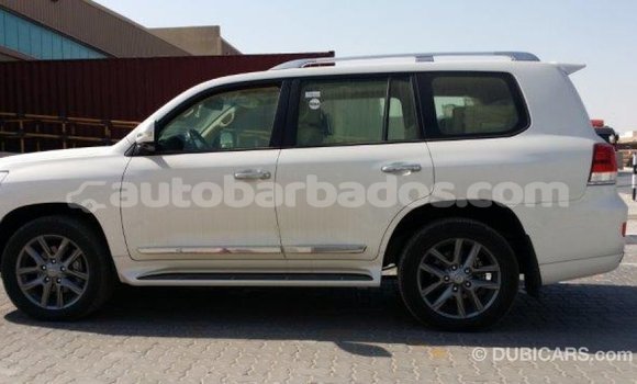 Buy Import Toyota Land Cruiser White Car in Import - Dubai in Barbados Buy Import Toyota Land Cruiser White Car in Import - Dubai in Barbados