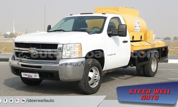 Buy Import Chevrolet Silverado White Car in Import - Dubai in Barbados