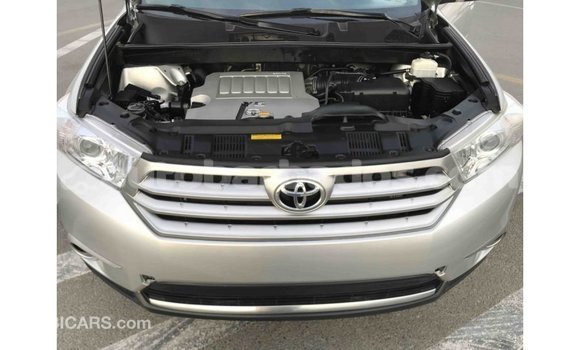 Buy Import Toyota Highlander Other Car in Import - Dubai in Barbados Buy Import Toyota Highlander Other Car in Import - Dubai in Barbados