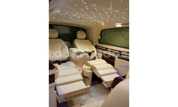 Buy Import Mercedes-Benz 250 Black Car in Import - Dubai in Barbados Buy Import Mercedes-Benz 250 Black Car in Import - Dubai in Barbados