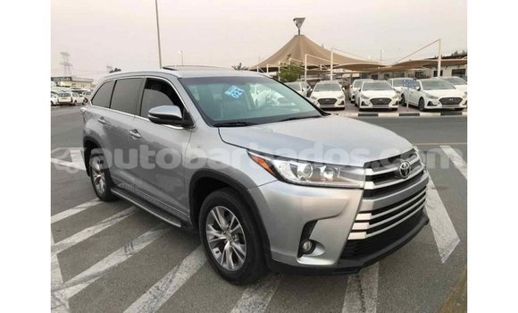 Buy Import Toyota Highlander Other Car in Import - Dubai in Barbados Buy Import Toyota Highlander Other Car in Import - Dubai in Barbados