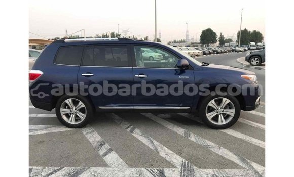 Buy Import Toyota Highlander Blue Car in Import - Dubai in Barbados Buy Import Toyota Highlander Blue Car in Import - Dubai in Barbados