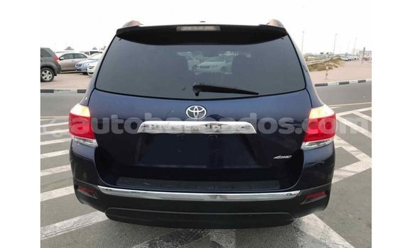 Buy Import Toyota Highlander Blue Car in Import - Dubai in Barbados Buy Import Toyota Highlander Blue Car in Import - Dubai in Barbados