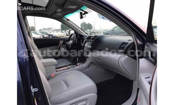 Buy Import Toyota Highlander Blue Car in Import - Dubai in Barbados Buy Import Toyota Highlander Blue Car in Import - Dubai in Barbados