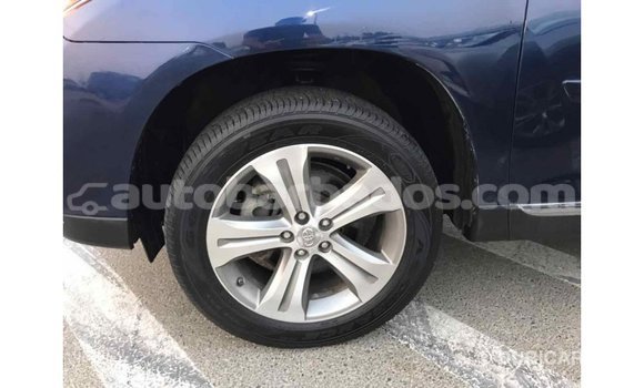 Buy Import Toyota Highlander Blue Car in Import - Dubai in Barbados Buy Import Toyota Highlander Blue Car in Import - Dubai in Barbados