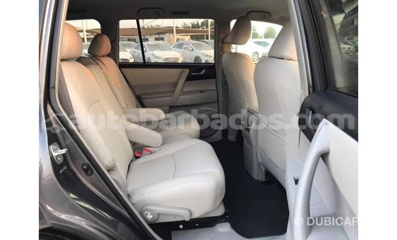 Buy Import Toyota Highlander Other Car in Import - Dubai in Barbados Buy Import Toyota Highlander Other Car in Import - Dubai in Barbados