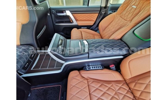 Buy Import Toyota Land Cruiser Black Car in Import - Dubai in Barbados Buy Import Toyota Land Cruiser Black Car in Import - Dubai in Barbados