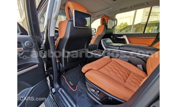 Buy Import Toyota Land Cruiser Black Car in Import - Dubai in Barbados Buy Import Toyota Land Cruiser Black Car in Import - Dubai in Barbados