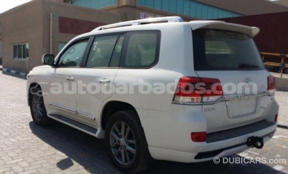 Buy Import Toyota Land Cruiser White Car in Import - Dubai in Barbados Buy Import Toyota Land Cruiser White Car in Import - Dubai in Barbados