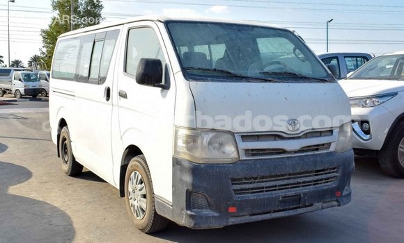 Buy Import Toyota Hiace White Car in Import - Dubai in Barbados Buy Import Toyota Hiace White Car in Import - Dubai in Barbados