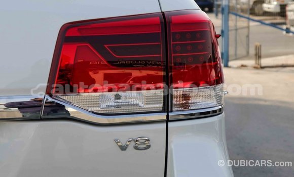 Buy Import Toyota Land Cruiser White Car in Import - Dubai in Barbados Buy Import Toyota Land Cruiser White Car in Import - Dubai in Barbados