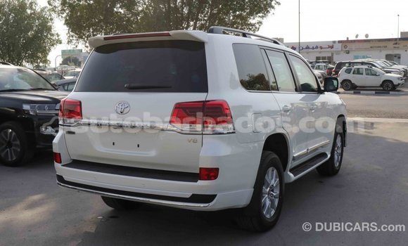Buy Import Toyota Land Cruiser White Car in Import - Dubai in Barbados Buy Import Toyota Land Cruiser White Car in Import - Dubai in Barbados