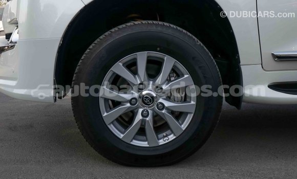Buy Import Toyota Land Cruiser White Car in Import - Dubai in Barbados Buy Import Toyota Land Cruiser White Car in Import - Dubai in Barbados