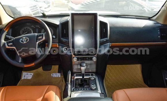 Buy Import Toyota Land Cruiser White Car in Import - Dubai in Barbados Buy Import Toyota Land Cruiser White Car in Import - Dubai in Barbados