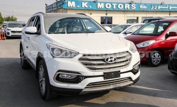 Buy Import Hyundai Santa Fe White Car in Import - Dubai in Barbados Buy Import Hyundai Santa Fe White Car in Import - Dubai in Barbados
