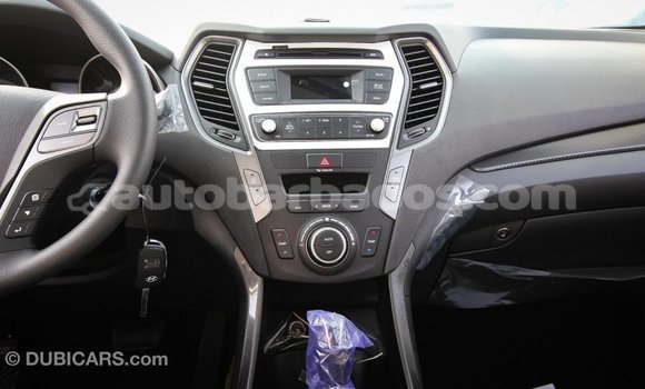Buy Import Hyundai Santa Fe White Car in Import - Dubai in Barbados Buy Import Hyundai Santa Fe White Car in Import - Dubai in Barbados