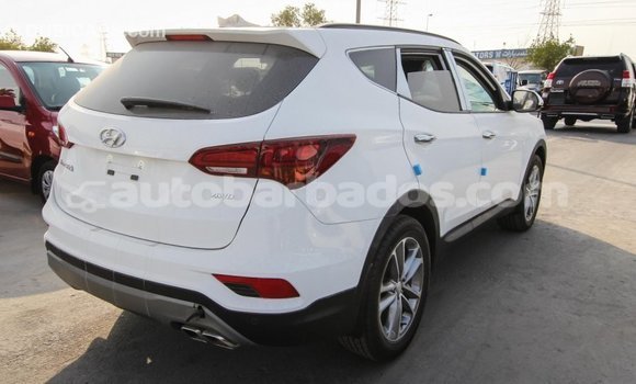 Buy Import Hyundai Santa Fe White Car in Import - Dubai in Barbados Buy Import Hyundai Santa Fe White Car in Import - Dubai in Barbados